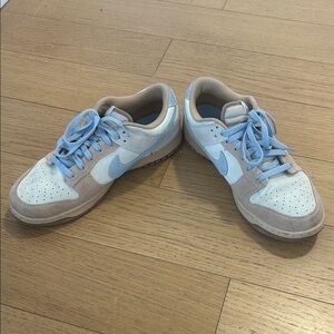 Nike Light Blue and Beige Men's Sneakers